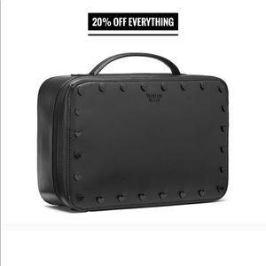 🆕 NWT Victoria's Secret Jetsetter Travel Case